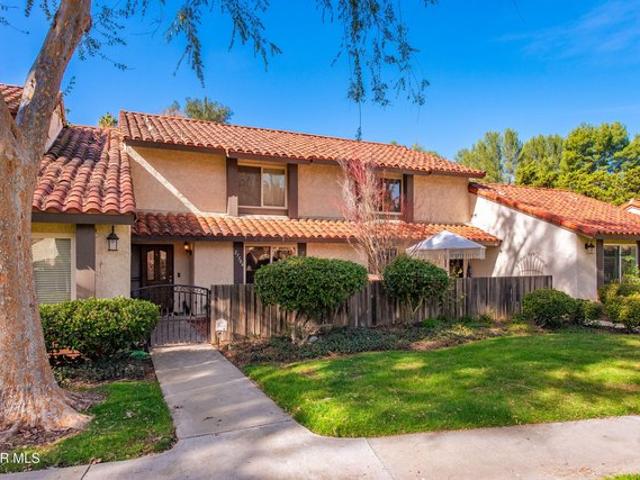 Townhouse for sale in Agoura Hills, California