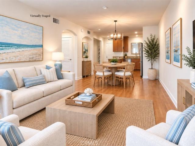Condo for sale in El Nido, Redondo Beach