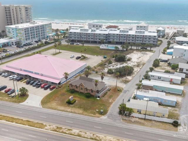 Property for rent in Orange Beach, Alabama