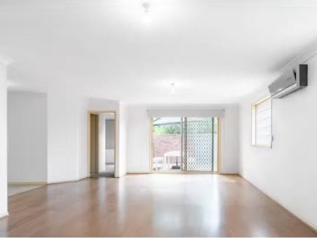 Condo for rent in Woden, Australian Capital Territory