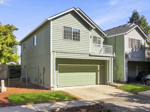 Townhouse for sale in Oregonia