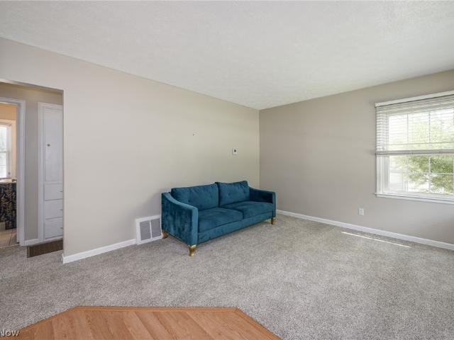 House for sale in Summit, Ohio
