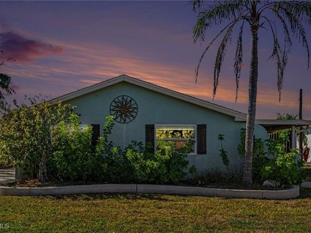 House for sale in Bokeelia, Florida