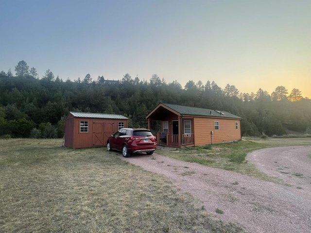House for sale in Hot Springs, South Dakota
