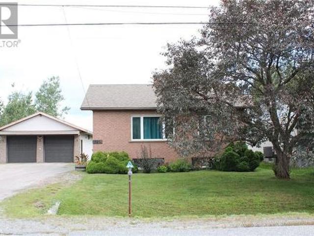 House for sale in Wanup, Ontario