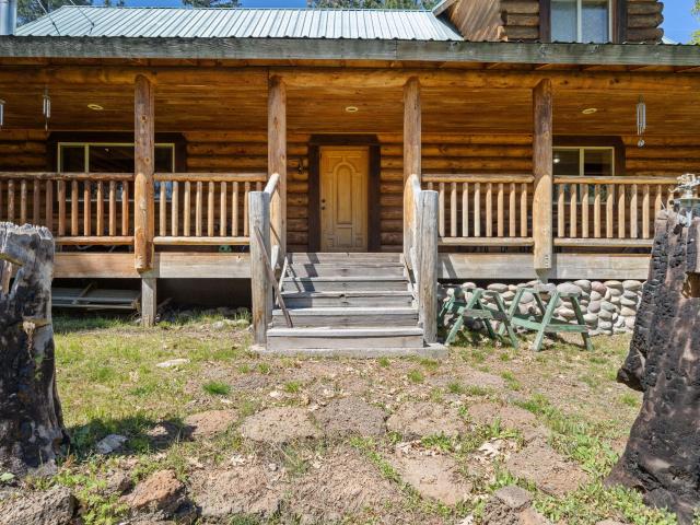 House for sale in Shasta, California