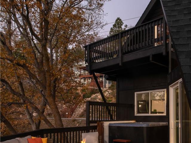 House for sale in Cedar Glen, California