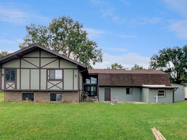 House for sale in Beecher