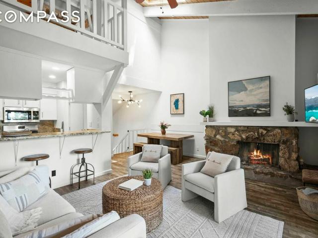Townhouse for sale in Tahoe City