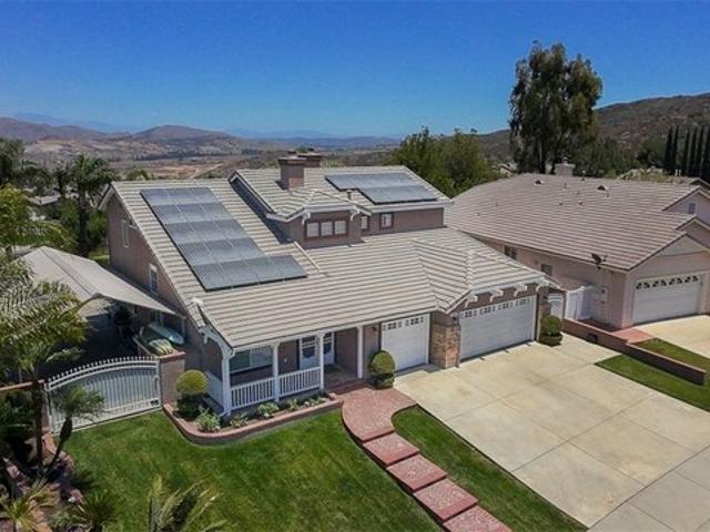 House for sale in Corona, California
