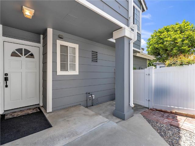 Townhouse for sale in Simi Valley