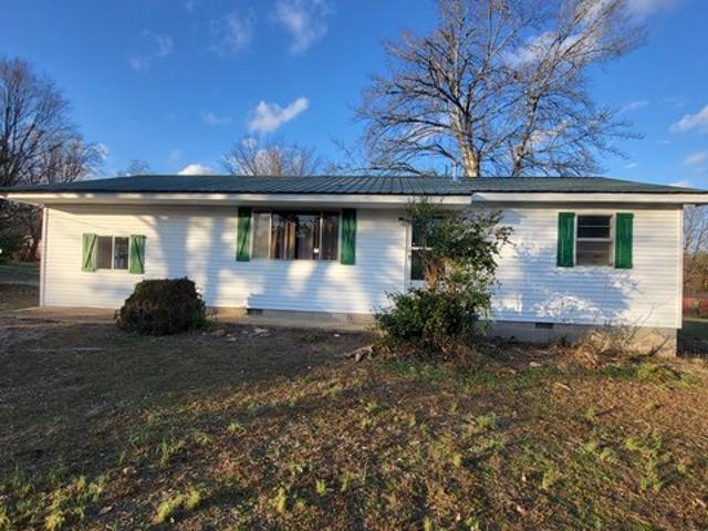 House for sale in Doniphan, Missouri