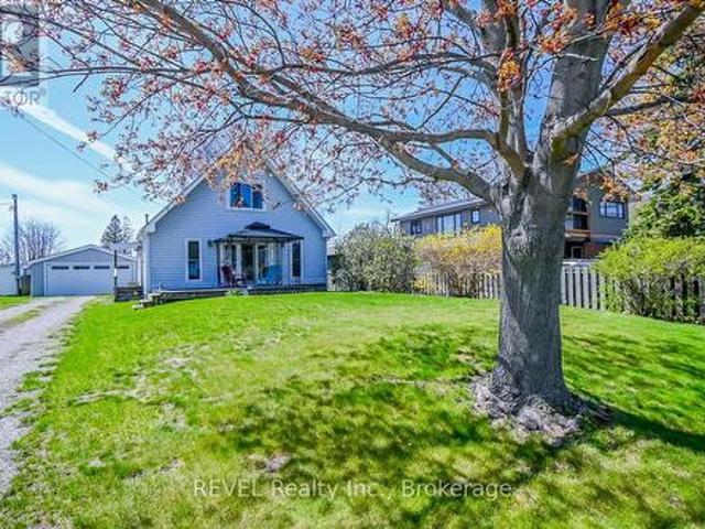 House for sale in Ontario