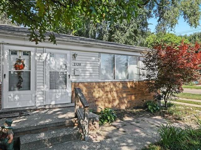 Townhouse for rent in Westland, Michigan