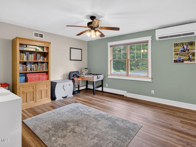 House for sale in Hannacroix, New York