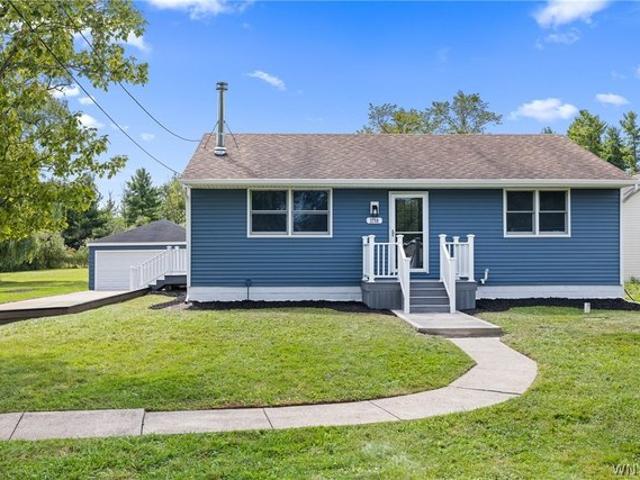 House for sale in Grand Island, New York