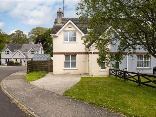 Detached House for sale in Loch Garman, North Tipperary