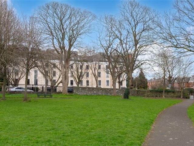Apartment for sale in Bluebell, North Tipperary