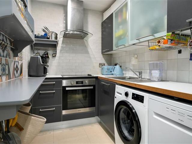 Apartment for sale in Bluebell, North Tipperary