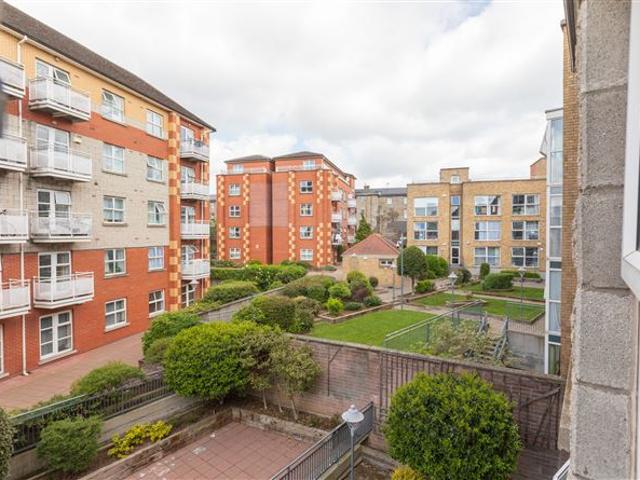 Apartment for sale in Bluebell, North Tipperary