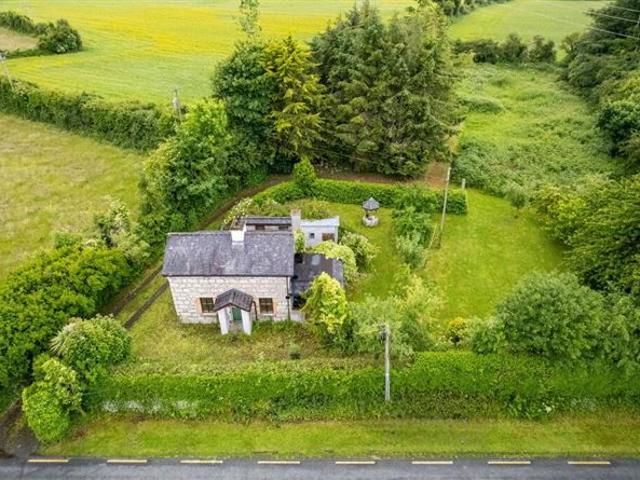 Detached House for sale in Tullow, North Tipperary