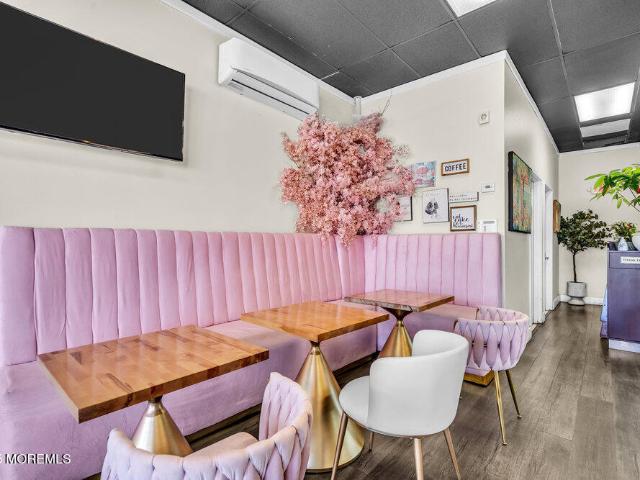 Commercial for sale in Metuchen, New Jersey