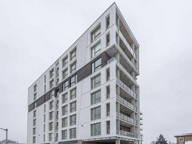 House for rent in Laval