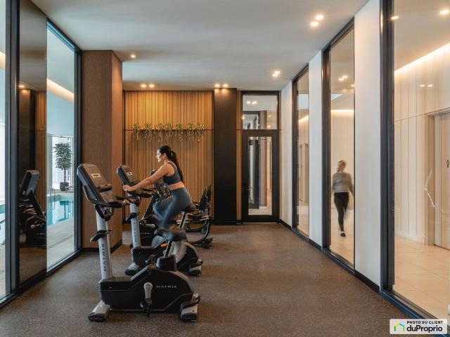 Apartment for rent in Pointe-Claire, Montréal (région administrative)