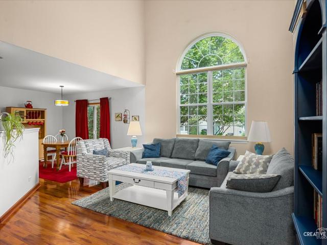 Condo for sale in Sugar Grove, Kane County