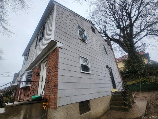 House for sale in Mount Vernon, New York