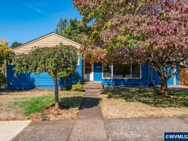 House for sale in Oregonia