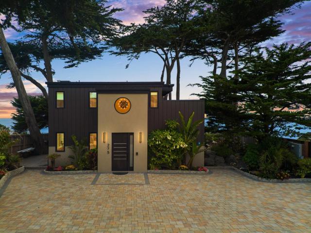 House for sale in Davenport, California