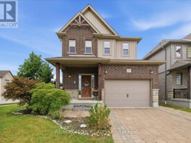 House for sale in Kitchener, Ontario