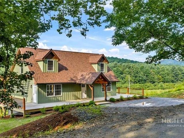 House for sale in West Jefferson, North Carolina
