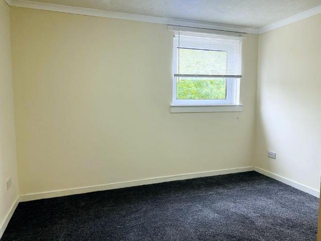 Apartment for rent in Hillpark, Scotland
