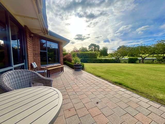 Property for sale in Otakou