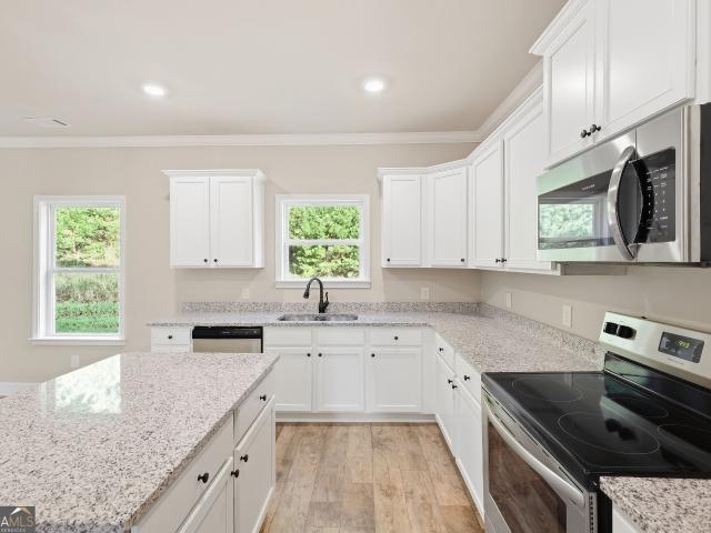 House for sale in Midway, Cornelia