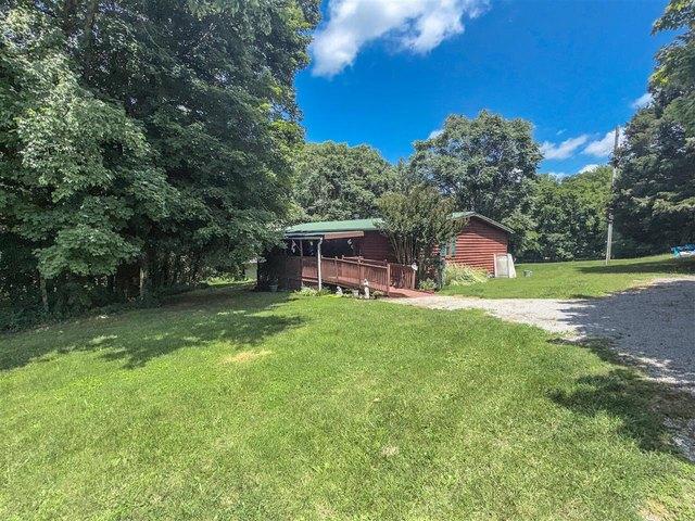 House for sale in Adolphus, Kentucky
