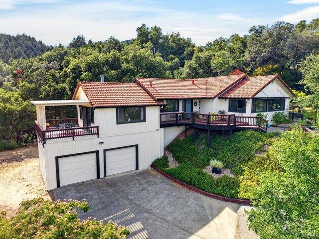House for sale in Cloverdale, California