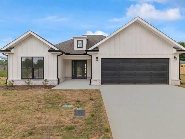House for sale in Tuscumbia, Alabama