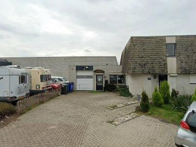 Bedrijfspand te koop in Opwetten, Nuenen