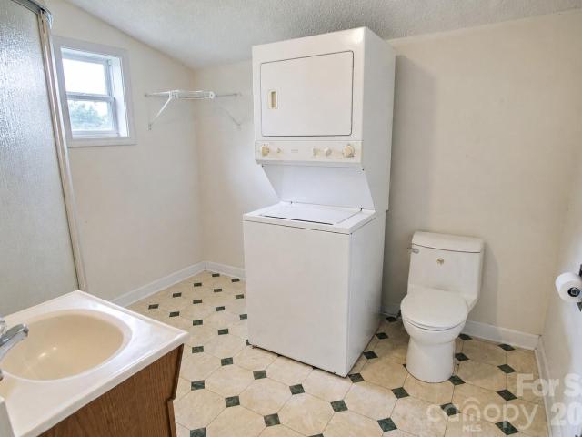 House for sale in Harmony, North Carolina