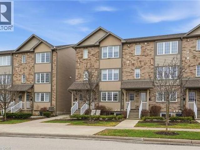 Townhouse for sale in Kitchener, Ontario