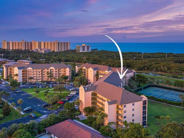 Condo for sale in Jupiter, Florida
