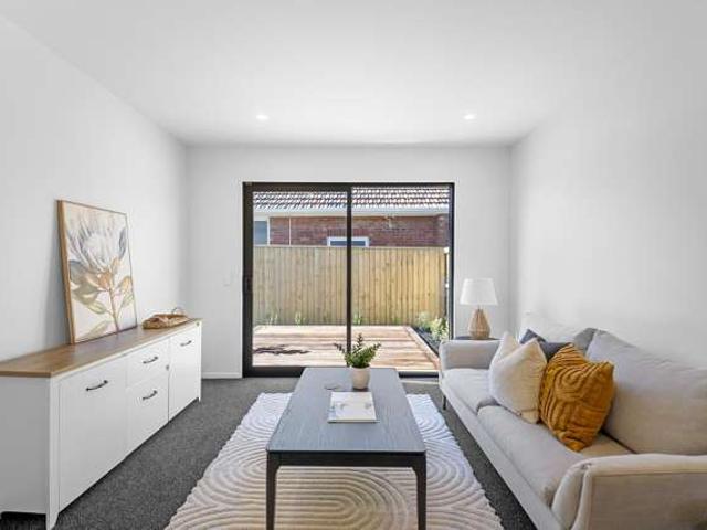 Townhouse for sale in Woolston, Christchurch