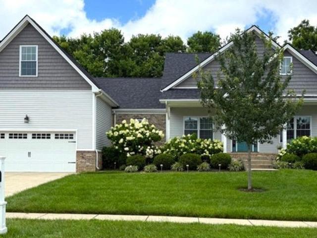 House for sale in Winchester, Clark County