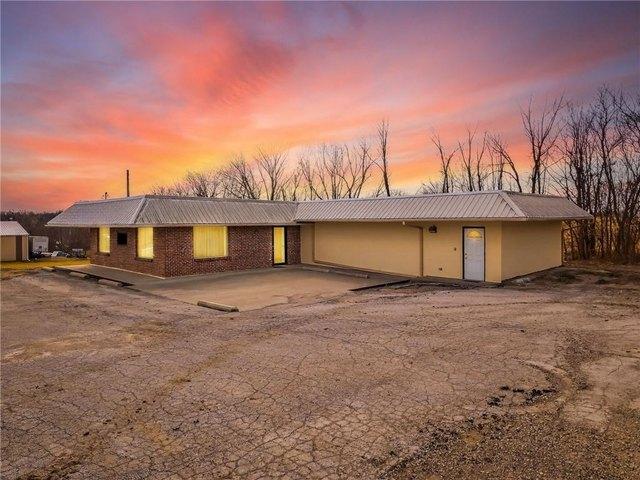 House for sale in Kingston, Missouri