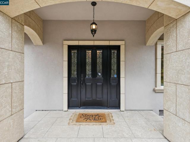 House for sale in Walnut Creek, California