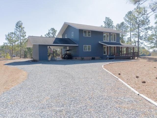 House for sale in Harrells, North Carolina