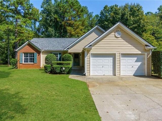 House for sale in Acworth, Cobb County